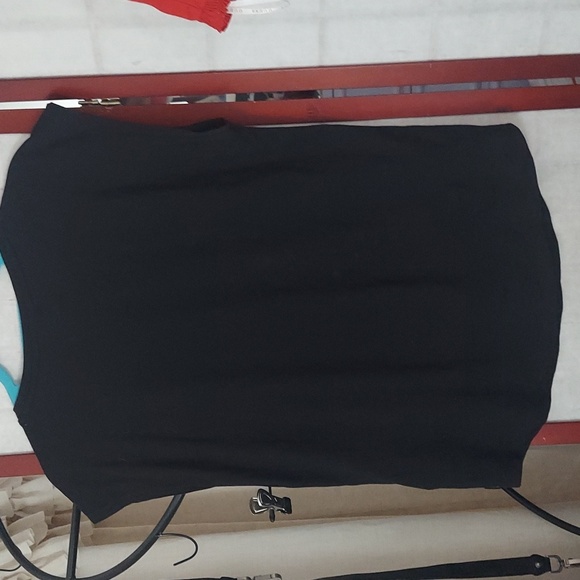 DKNY Donna Karen black Silver Metal Studded  sleeveless Top Sz S - Picture 3 of 7